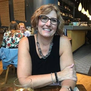 Meet your Posher, Wendy